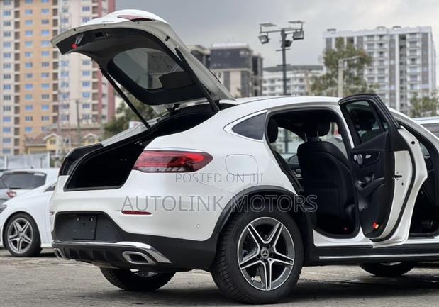 Mercedes-Benz GLC-Class 2019 White