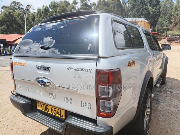 Ford Ranger Wildtrak 2014 Silver