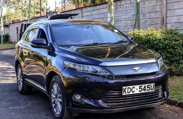 Toyota Harrier 2.5 Hybrid 4WD 2014