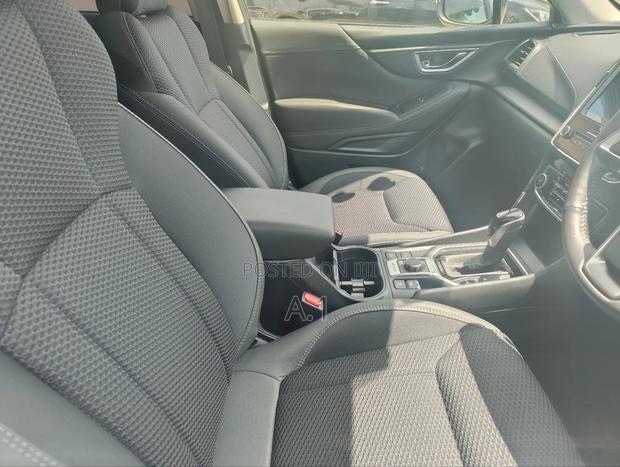 Subaru Forester Premium AWD 2019 Matt Black