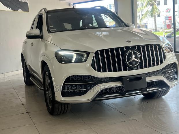 Mercedes-Benz GLE-Class GLE 450 4MATIC 2021 Off white