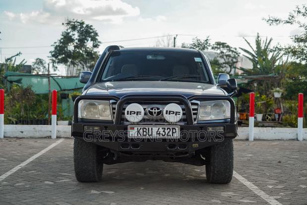 Toyota Land Cruiser 100 4.7 Executive 2006 Blue
