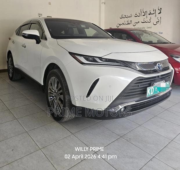Toyota Harrier 2.0 2020 White