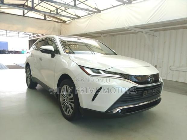 Toyota Harrier 2.0 2020 White