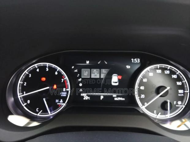 Toyota Harrier 2.0 2020 White