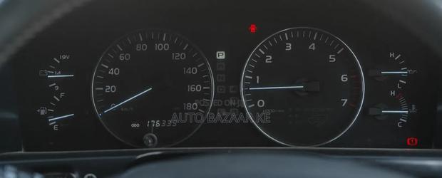 Toyota Land Cruiser 100 4.7 Executive 2006 Blue