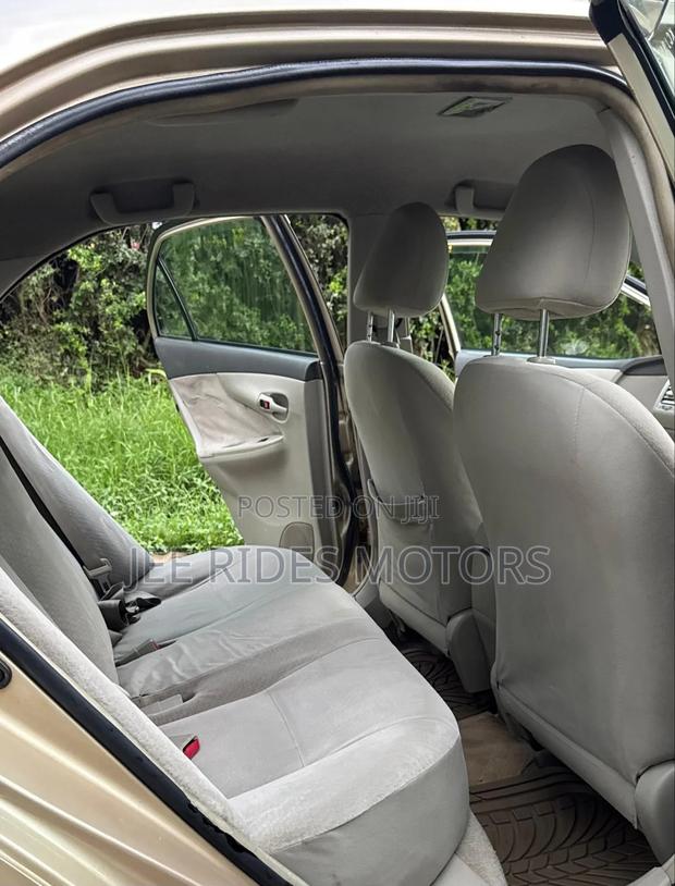 Toyota Axio 1.5 G 2WD 2010 Gold