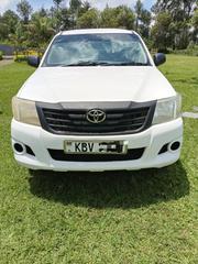 Toyota Hilux 2013 White for sale