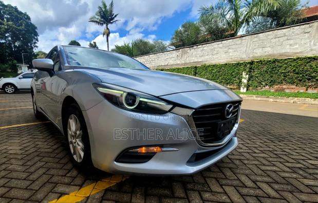 Mazda Axela 2018 Silver