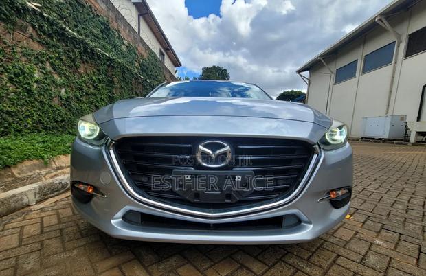 Mazda Axela 2018 Silver