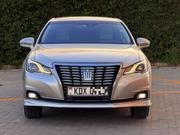 Toyota Crown 2017 Silver for sale