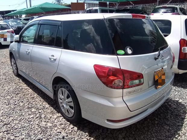 Nissan Wingroad 2017 Silver