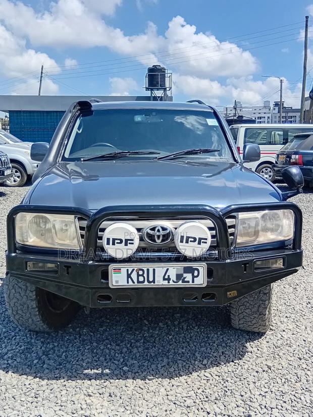 Toyota Land Cruiser 100 4.7 Executive 2006 Blue