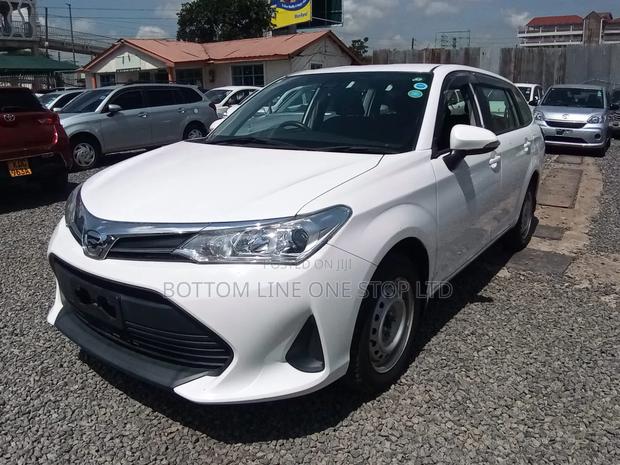 Toyota Corolla Fielder 1.5 Petrol AWD 2018 White