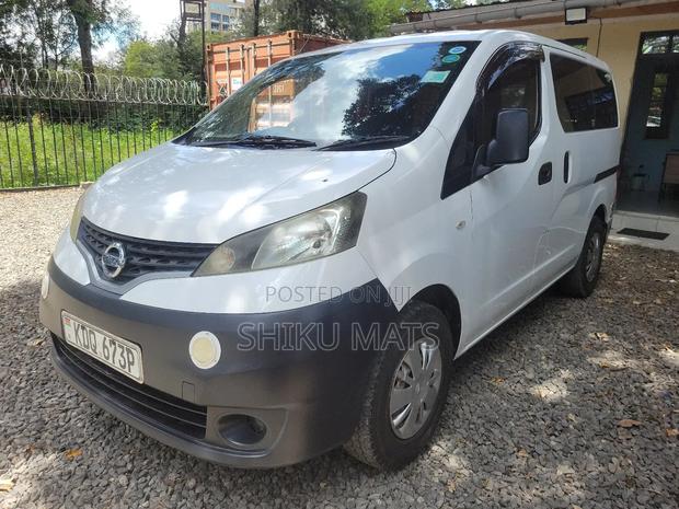 Nissan NV200 2017