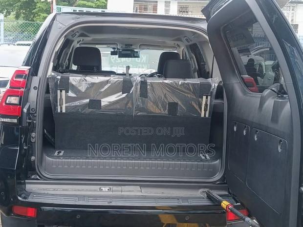 Toyota Land Cruiser Prado 2018