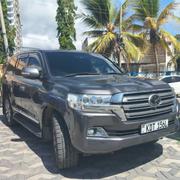Toyota Land Cruiser 4.6 V8 ZX 2019 Gray for sale