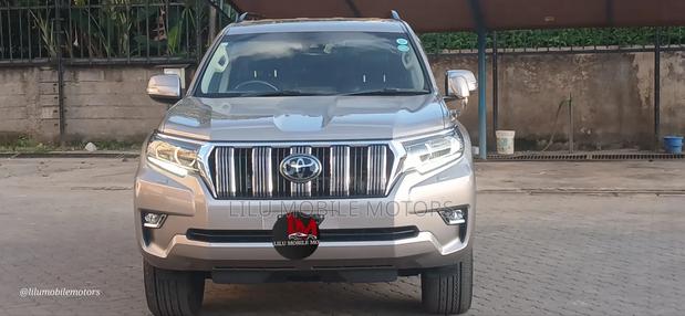 Toyota Land Cruiser Prado 2.8 2021 Brown