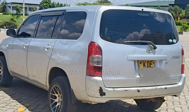 Toyota Succeed 2015 Silver