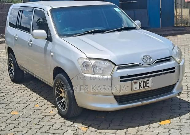 Toyota Succeed 2015 Silver