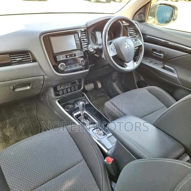Mitsubishi Outlander 2019