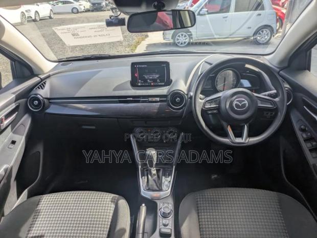 Mazda Demio 2019 Silver