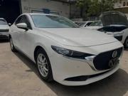 Mazda 3 2018 White for sale
