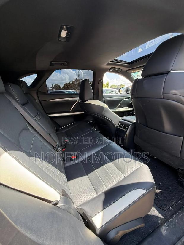 Lexus RX 2019