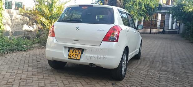 Suzuki Swift 2011 White