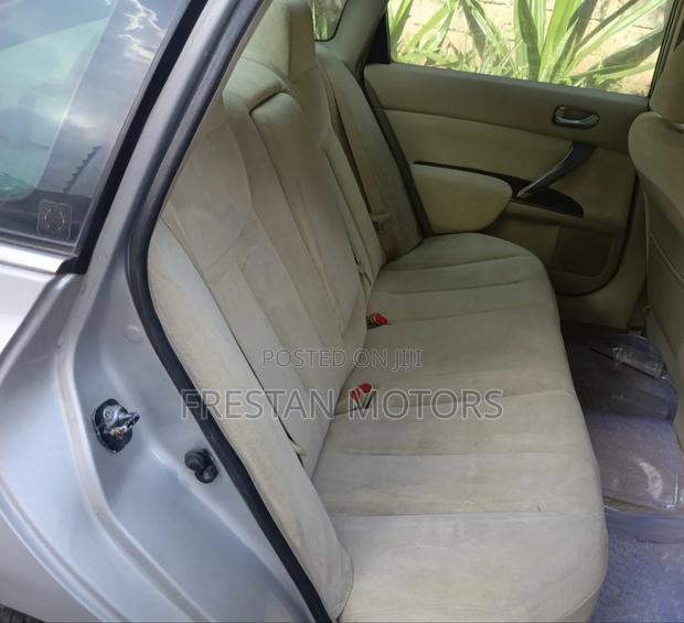 Nissan Teana 2011 Silver