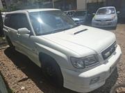 Subaru Forester 2000 White for sale