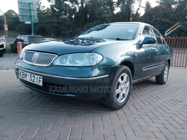 Nissan Bluebird 2003 Blue