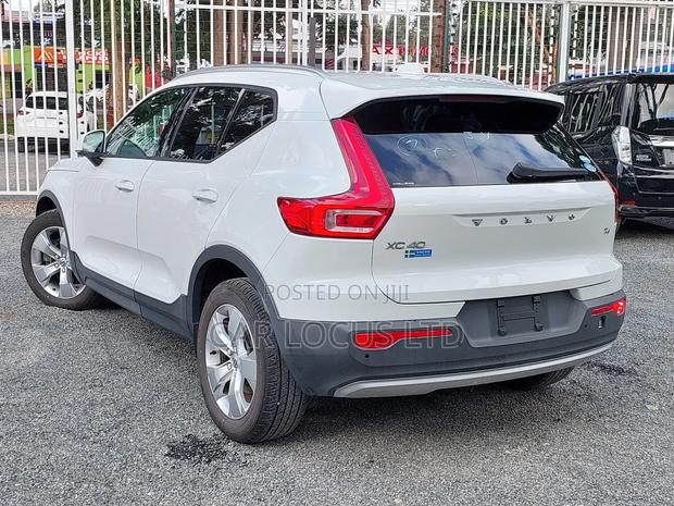 Volvo XC40 2019 White