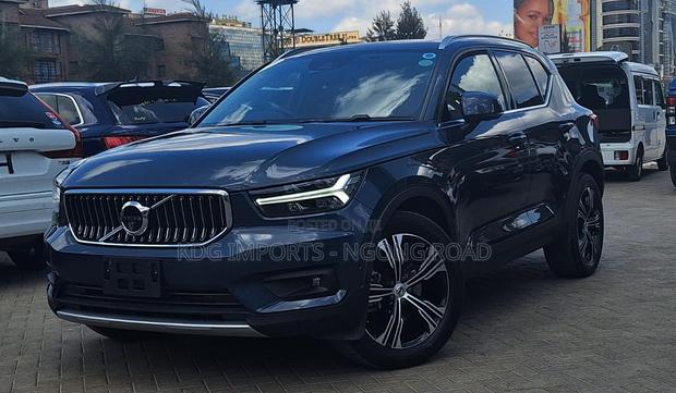 Volvo XC40 2019 Blue