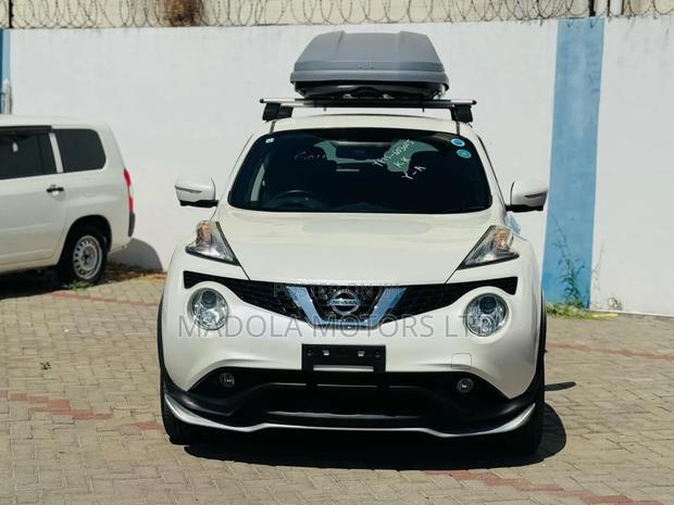 Nissan Juke 1.6 Hybrid FWD 2019 White