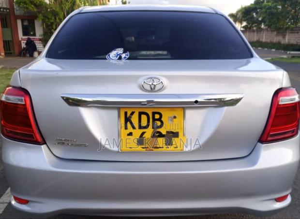 Toyota Axio 2014 Silver