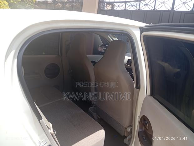 Toyota Passo 1.0 AWD 2012 White