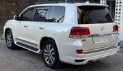 Toyota Land Cruiser 2018 White for sale