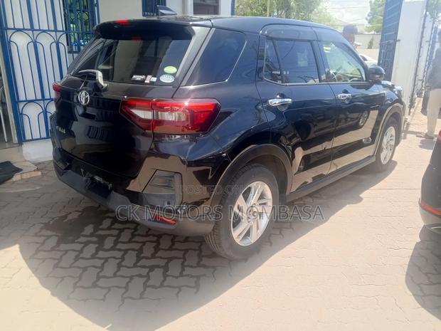 Toyota Raize 2020 Black