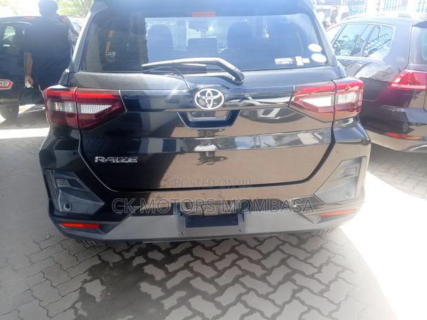 Toyota Raize 2020 Black
