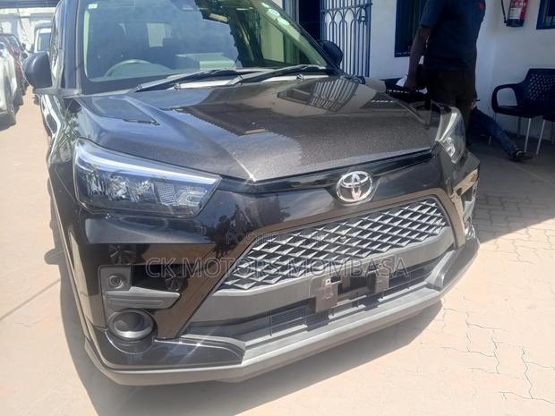 Toyota Raize 2020 Black