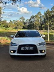 Mitsubishi Galant 2015 White for sale