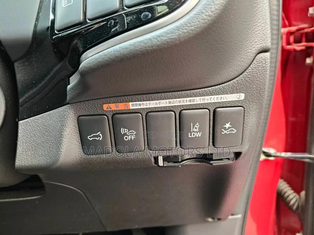 Mitsubishi Outlander 2.4 PHEV AWD 2018 Red