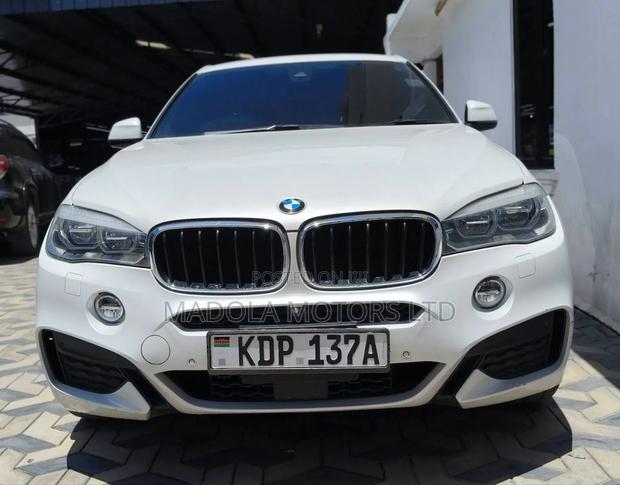 BMW X6 sDrive35i Coupe 4x2 (3.0L 6cyl 8A) 2016 Pearl