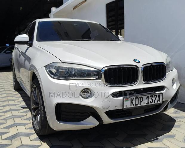 BMW X6 sDrive35i Coupe 4x2 (3.0L 6cyl 8A) 2016 Pearl