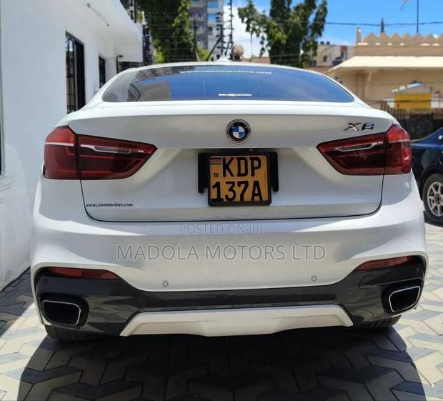 BMW X6 sDrive35i Coupe 4x2 (3.0L 6cyl 8A) 2016 Pearl