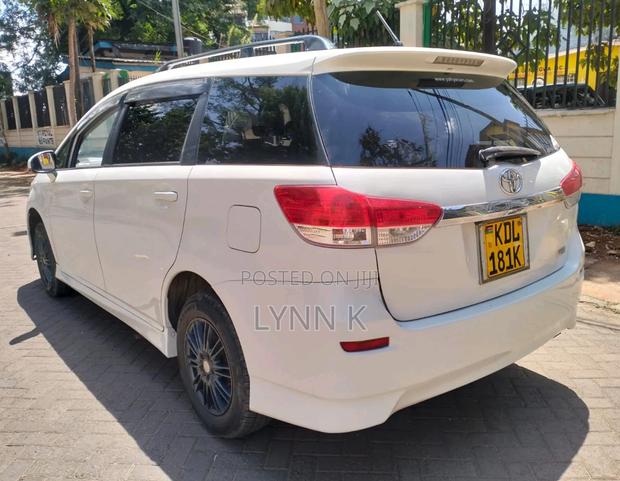 Toyota Wish 2015 White