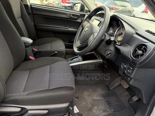 Toyota Corolla Fielder 2018
