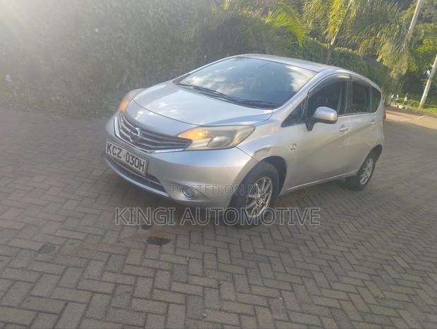 Nissan Note 2013 Silver