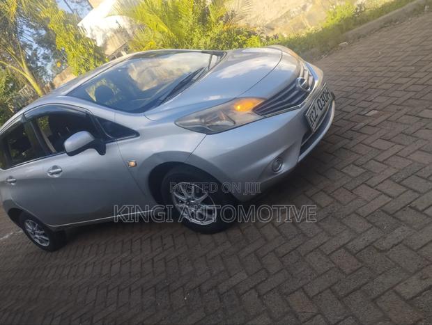 Nissan Note 2013 Silver